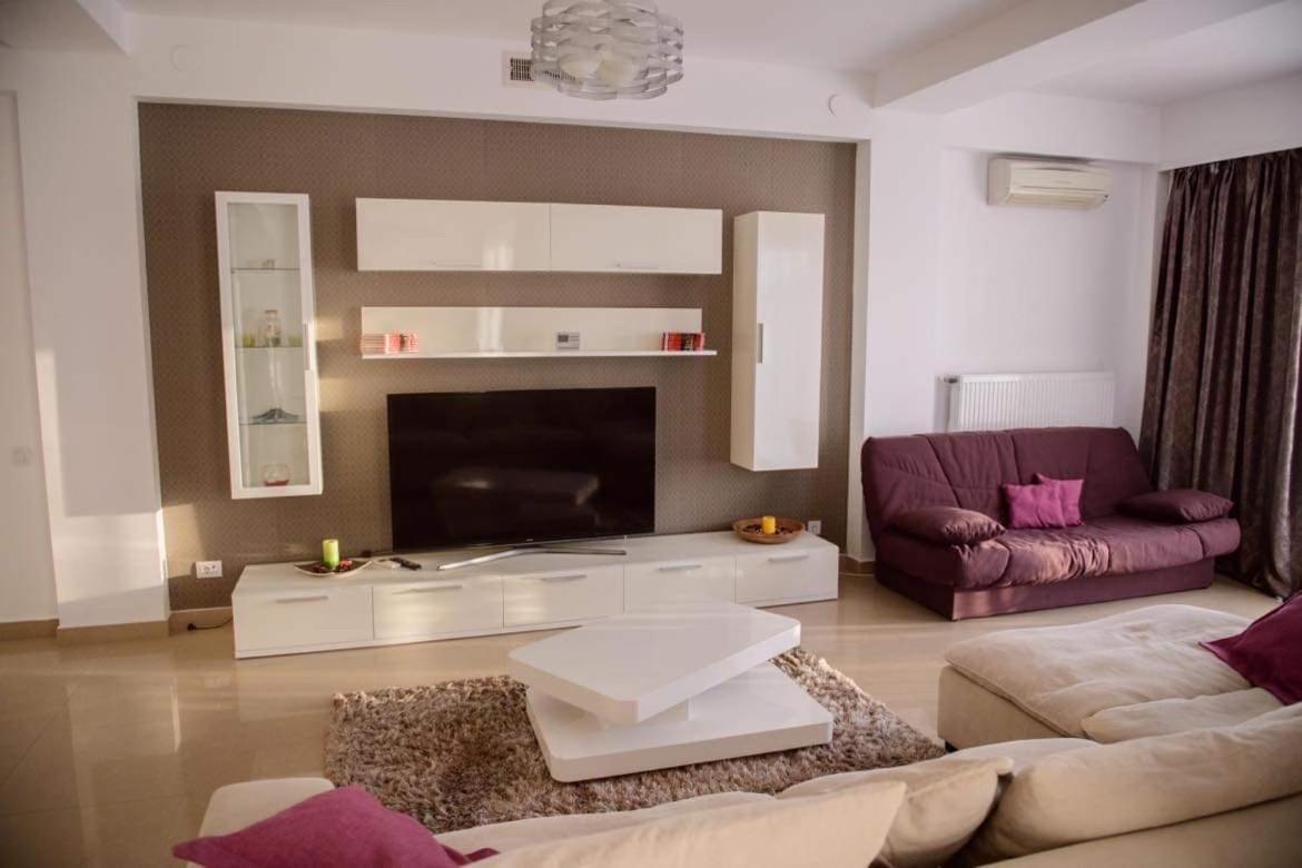 Sadara Sea Breeze Apartment Navodari Exterior photo